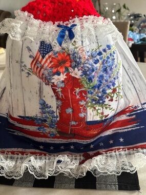 Patriotic Red, White & Blue Decorative Kitchen Towel - Lace Trim new